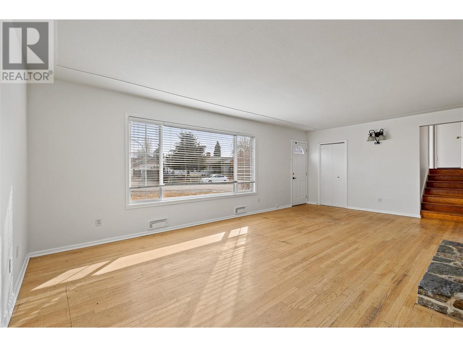 1388 Cherry Crescent W, Kelowna, British Columbia  V1Y 3X8 - Photo 14 - 10357600