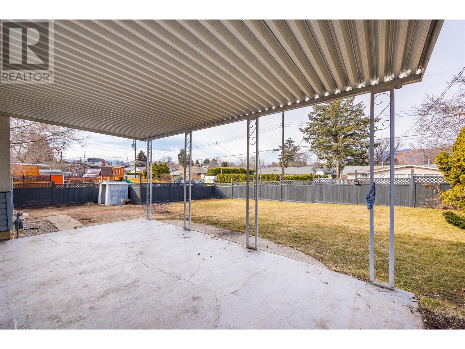 1388 Cherry Crescent W, Kelowna, British Columbia  V1Y 3X8 - Photo 34 - 10357600