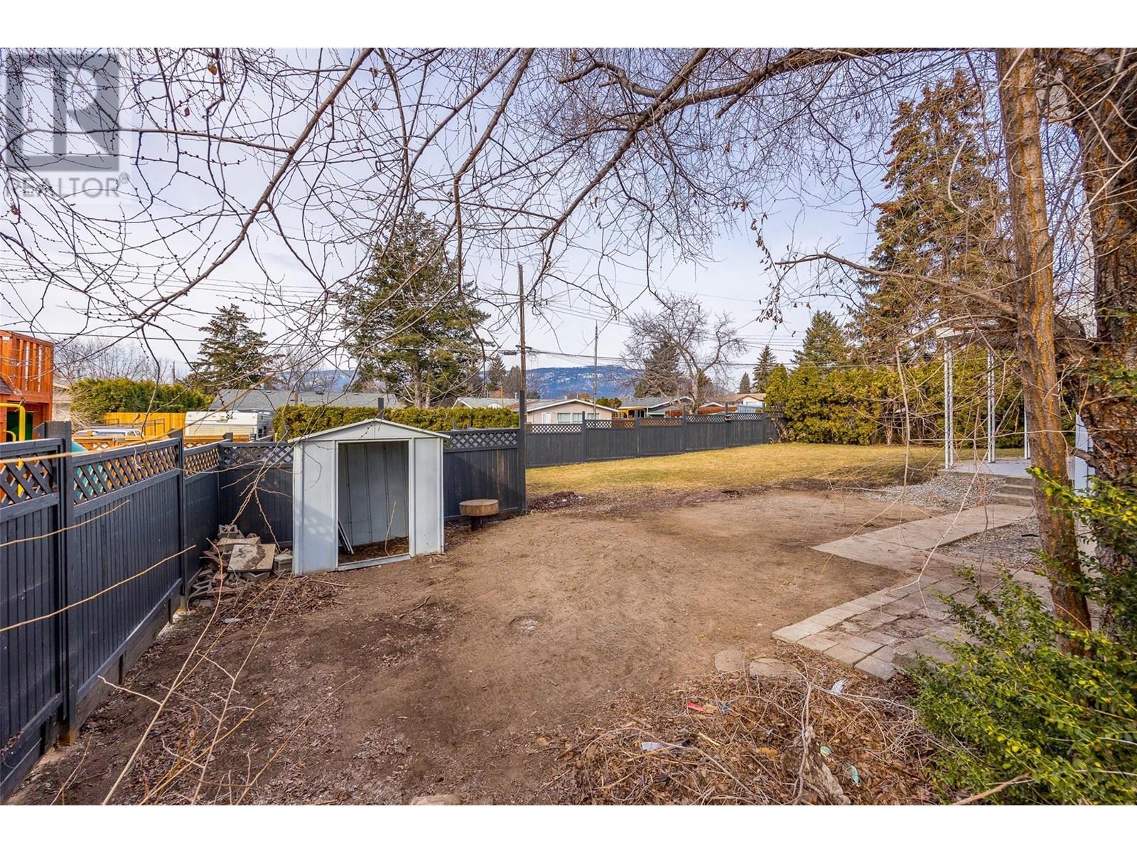 1388 Cherry Crescent W, Kelowna, British Columbia  V1Y 3X8 - Photo 41 - 10357600
