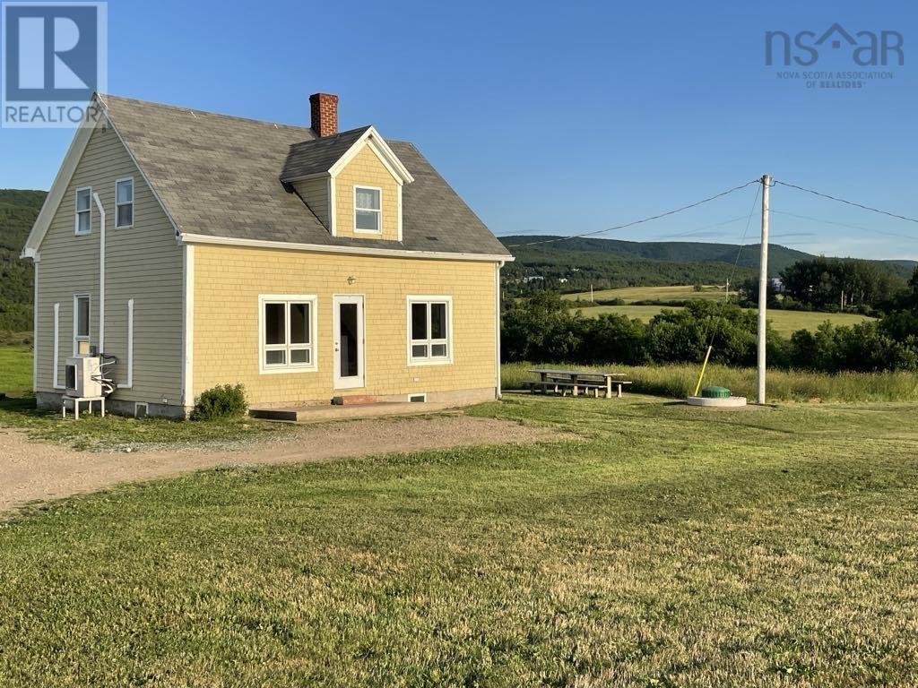 84 5308 Road, St. Joseph Du Moine, Nova Scotia  B0E 3A0 - Photo 2 - 202516733