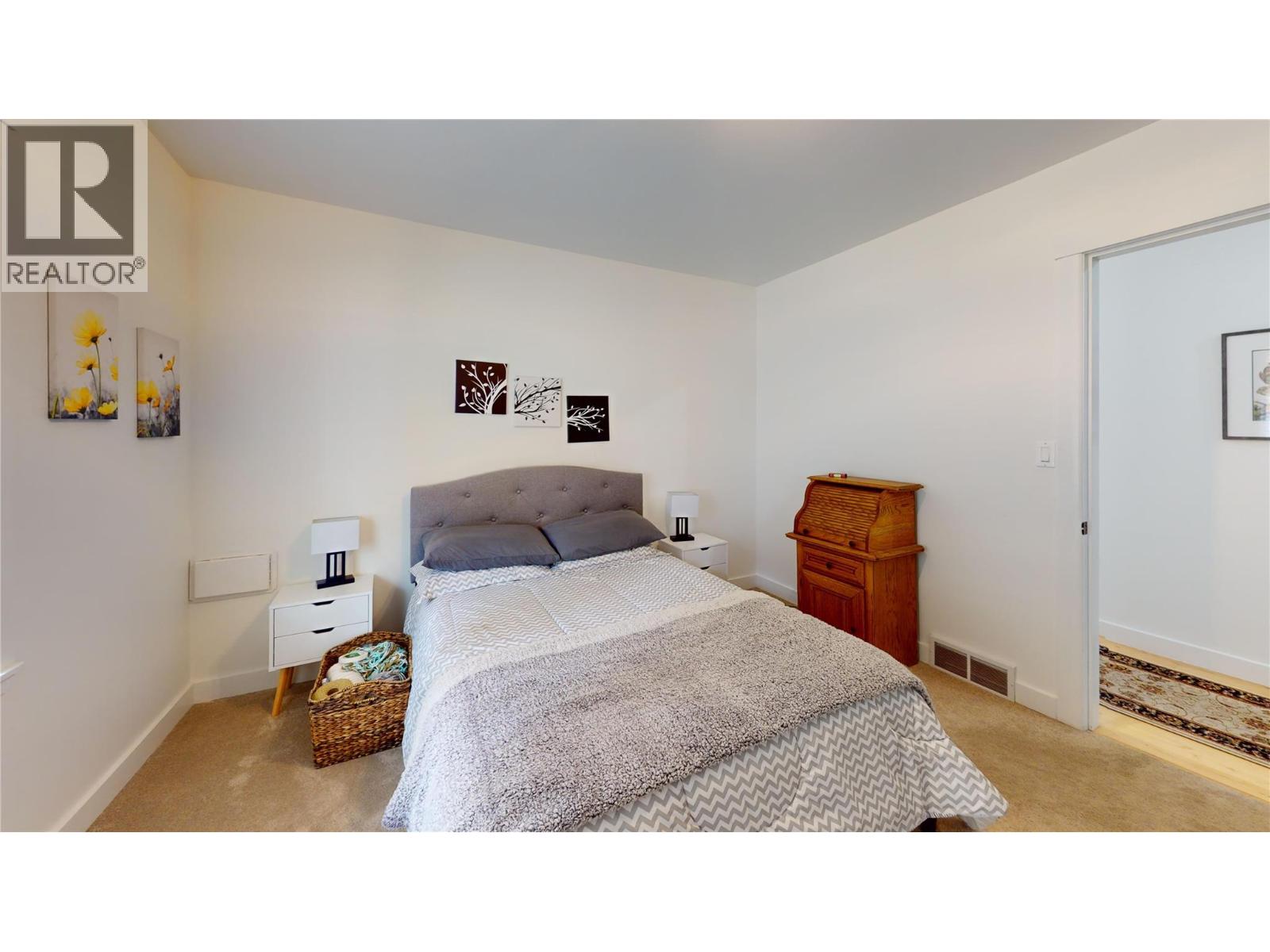 1324 8TH Avenue N, Creston, BC V0B1G6