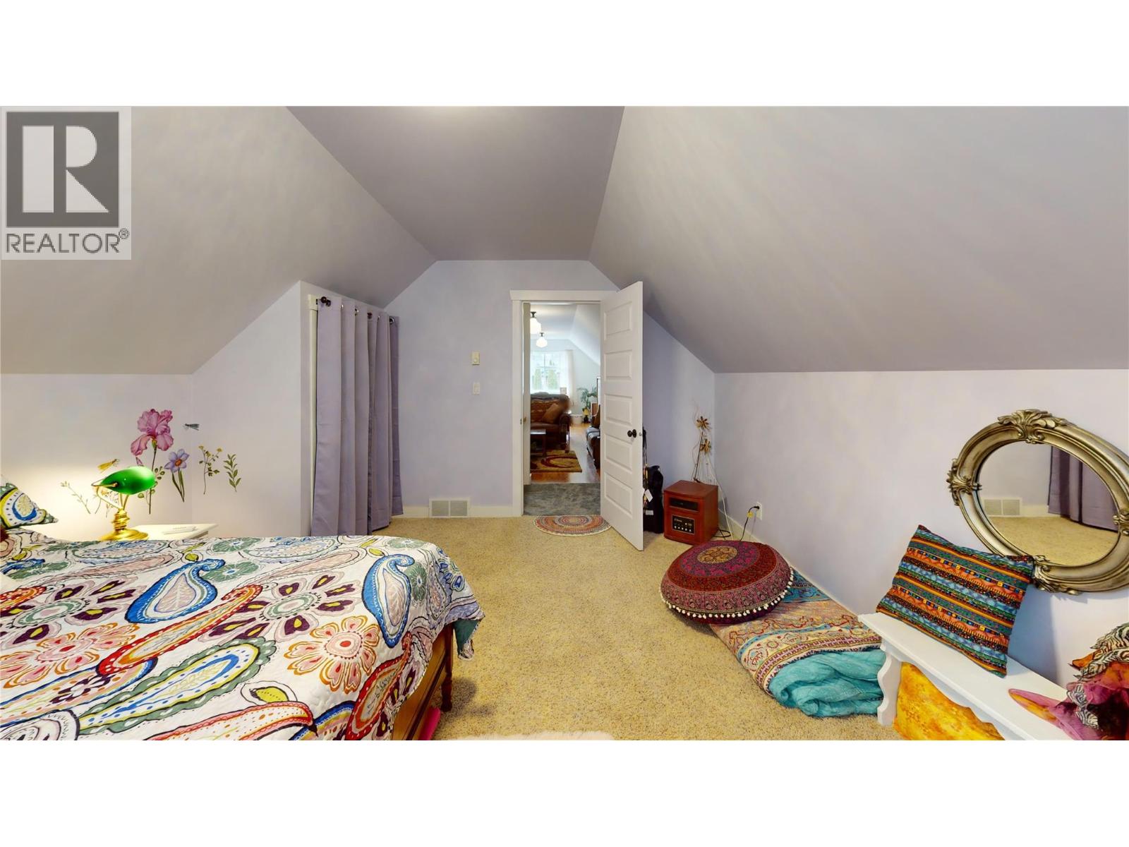 1324 8TH Avenue N, Creston, BC V0B1G6