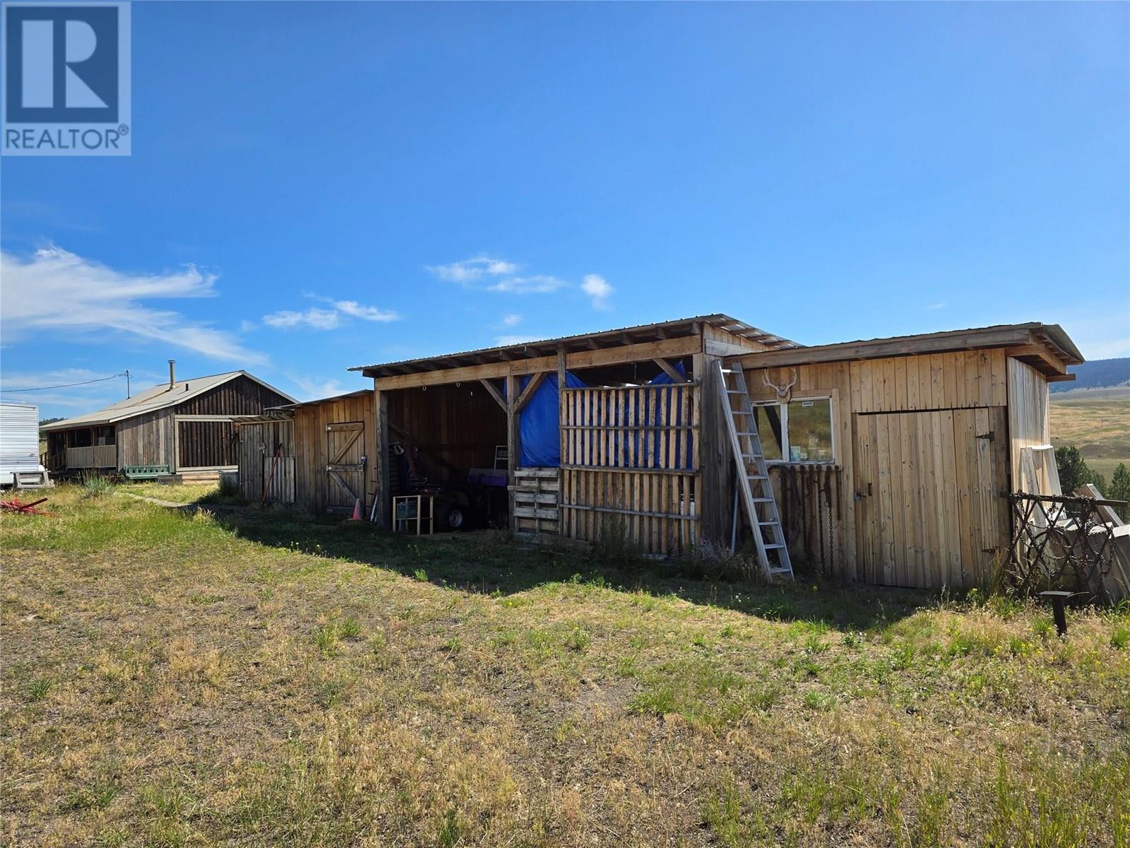 7145 Princeton Kamloops  5a Highway, Kamloops, British Columbia  V2H 0B6 - Photo 24 - 10357576