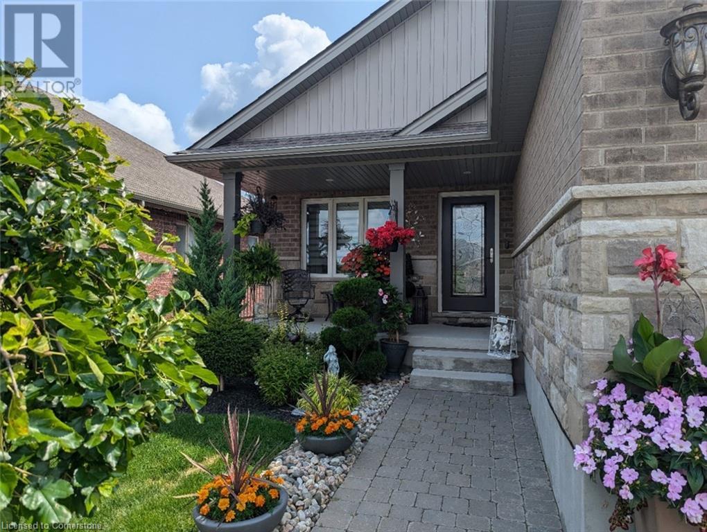 130 Bridge Crescent, Palmerston, Ontario  N0G 2P0 - Photo 2 - 40755414