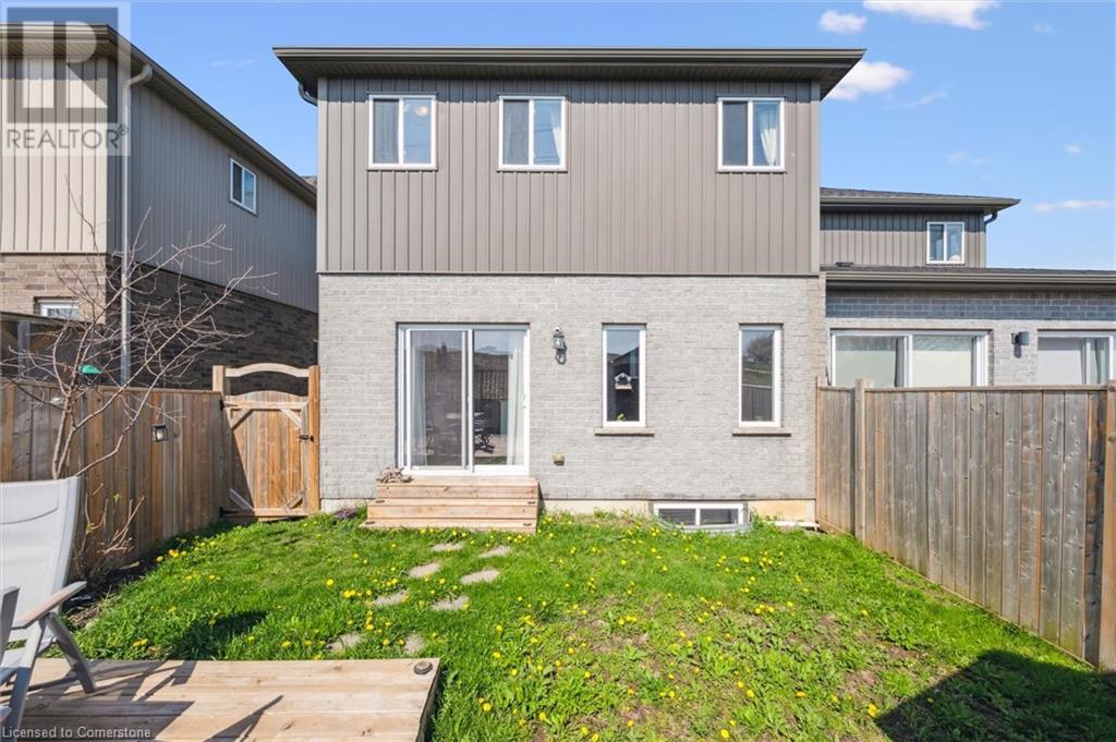 605 Montpellier Drive Unit# B, Waterloo, Ontario  N2T 2Z4 - Photo 39 - 40754295