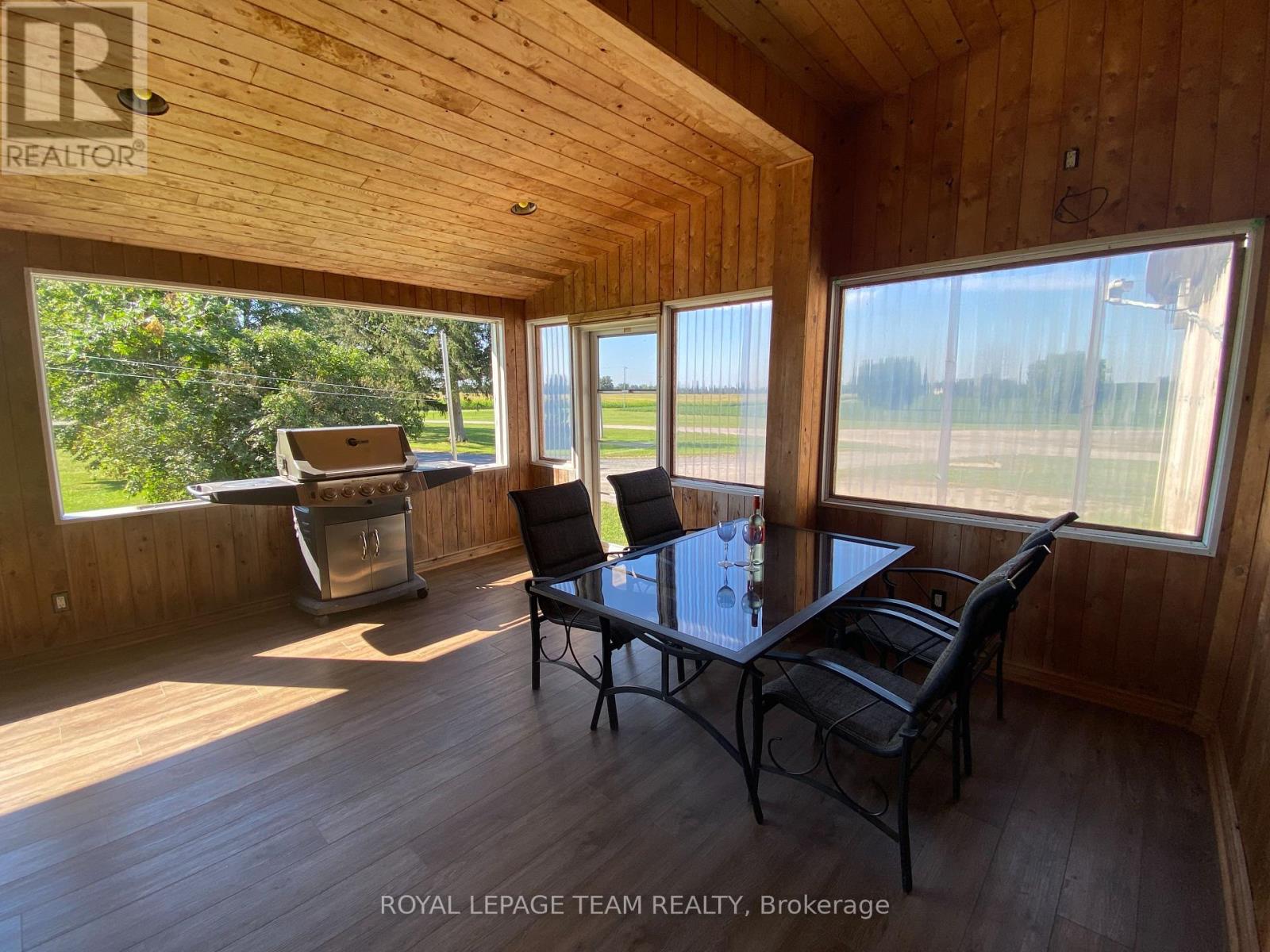 7904 Bank Street S, Ottawa, Ontario K0A 2P0 - Photo 22 - X12304091