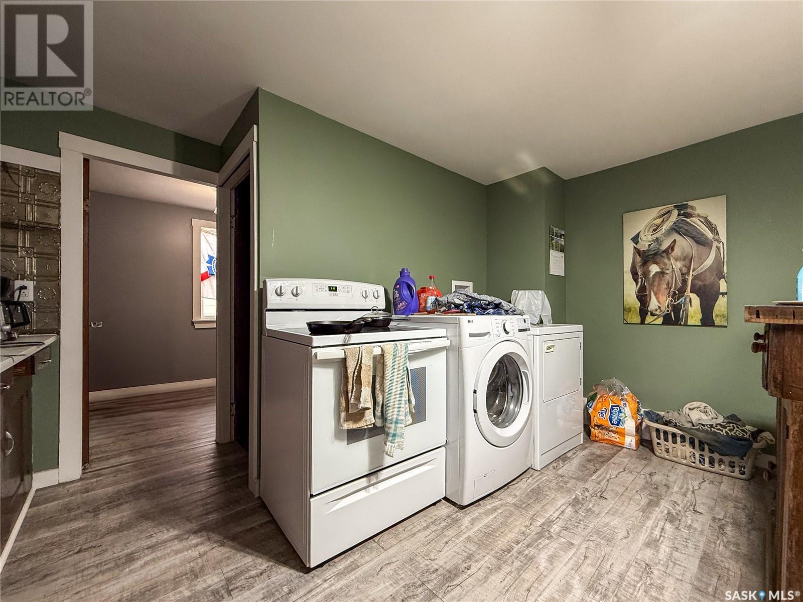 224 Front Street, Eastend, Saskatchewan  S0N 0T0 - Photo 13 - SK014061