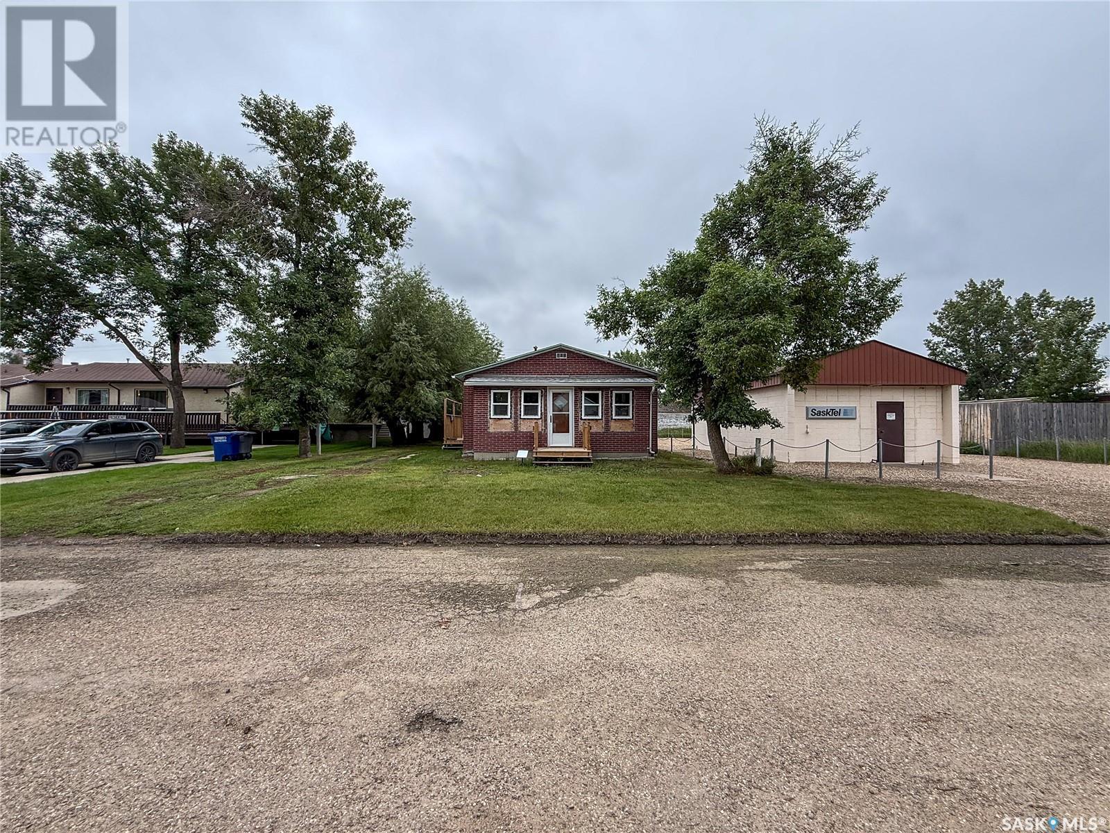 224 Front Street, Eastend, Saskatchewan  S0N 0T0 - Photo 23 - SK014061