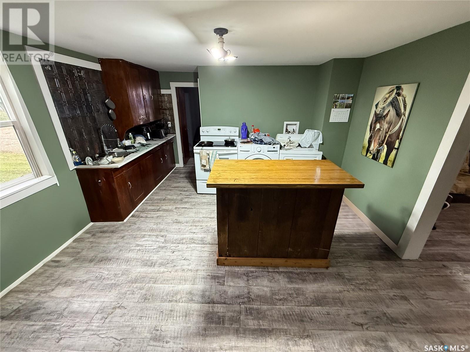 224 Front Street, Eastend, Saskatchewan  S0N 0T0 - Photo 8 - SK014061
