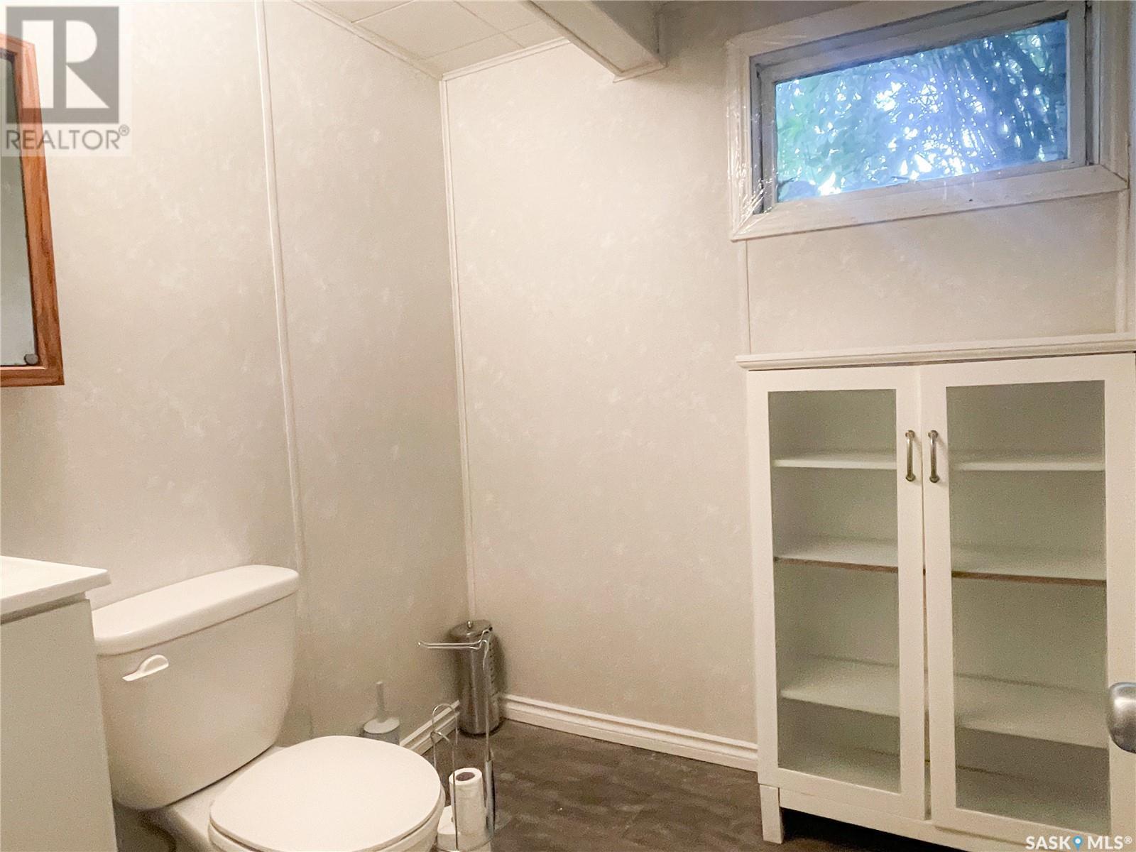 405 1st Street E, Meadow Lake, Saskatchewan  S9X 1E8 - Photo 17 - SK014002