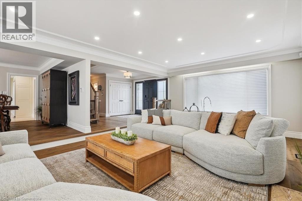 10 Azalea Court, Stoney Creek, Ontario  L8J 1K4 - Photo 7 - 40755311