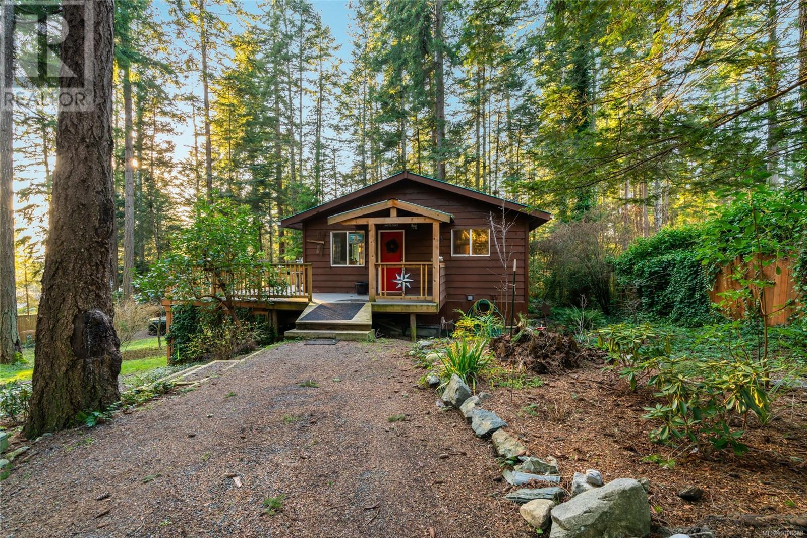 Property at 1831 Oyster Way image 2