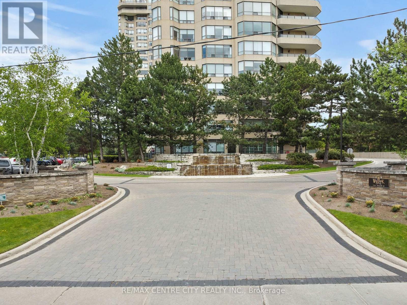 808 - 4 Willow Street, Waterloo, Ontario  N2J 4S2 - Photo 1 - X12313068