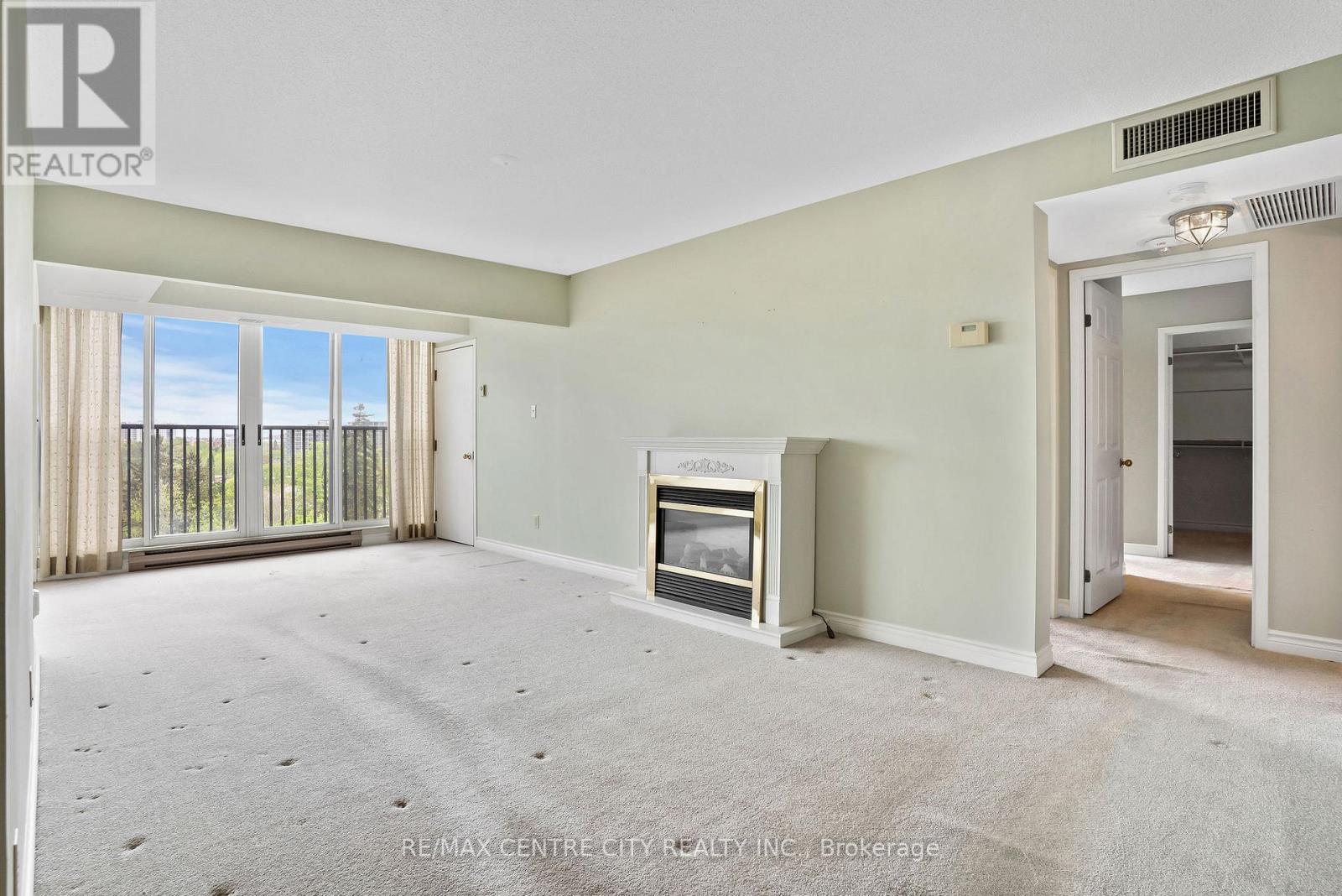 808 - 4 Willow Street, Waterloo, Ontario  N2J 4S2 - Photo 18 - X12313068