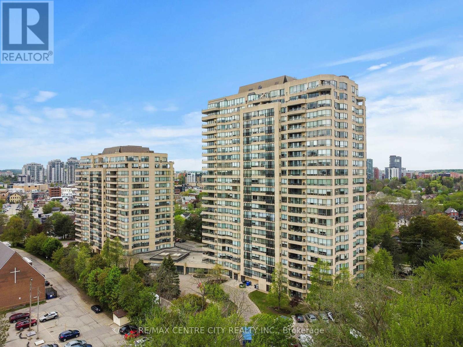 808 - 4 Willow Street, Waterloo, Ontario  N2J 4S2 - Photo 2 - X12313068