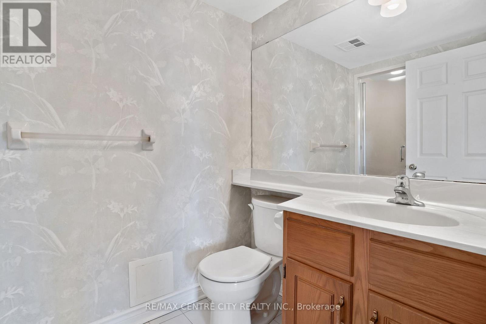 808 - 4 Willow Street, Waterloo, Ontario  N2J 4S2 - Photo 24 - X12313068