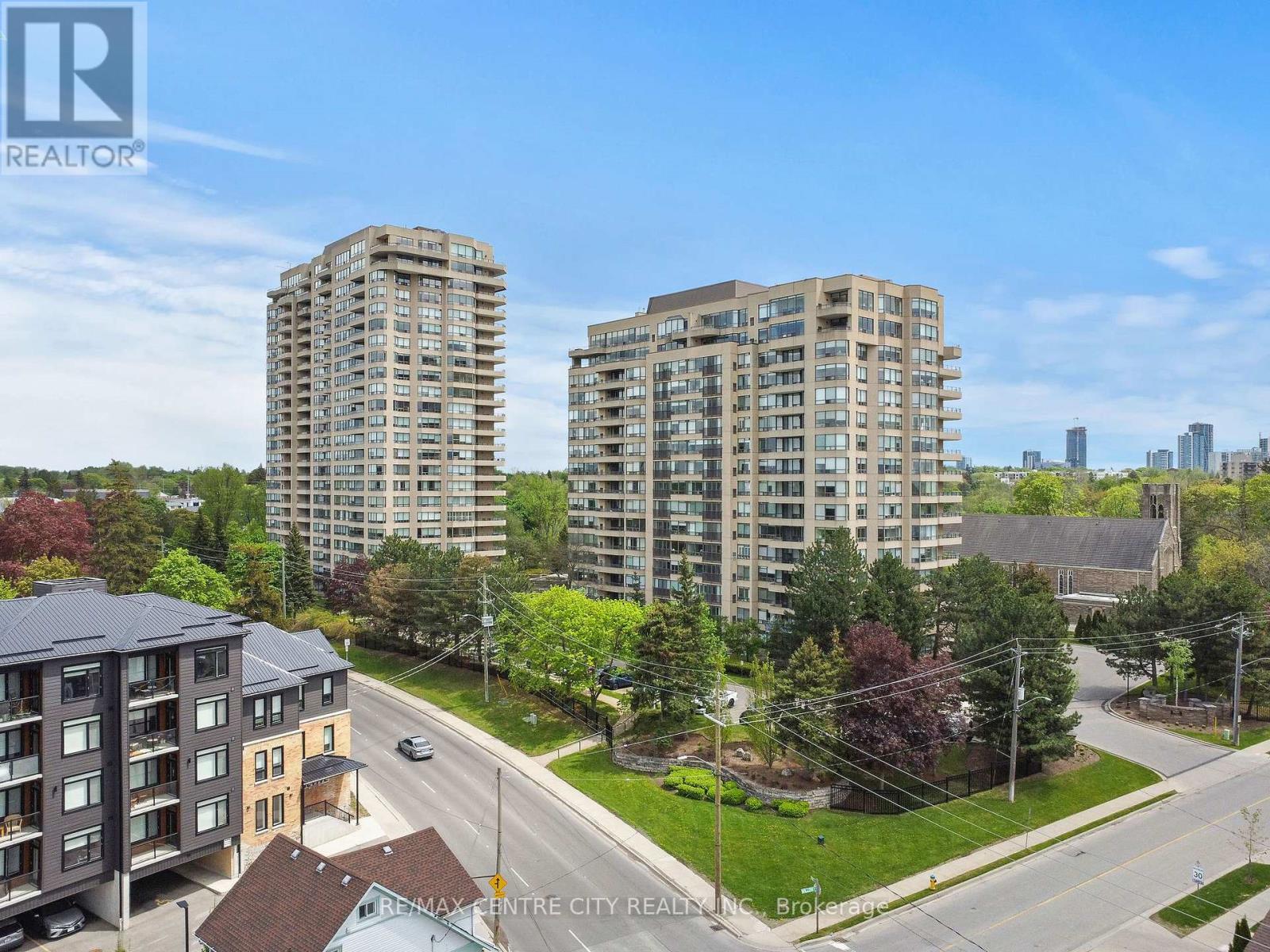 808 - 4 Willow Street, Waterloo, Ontario  N2J 4S2 - Photo 37 - X12313068
