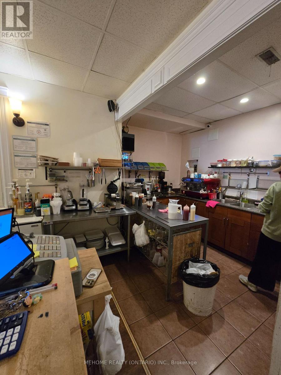 2nd Fl - 5590 Yonge Street, Toronto (Willowdale West), Ontario  M2N 5S2 - Photo 15 - C12313002