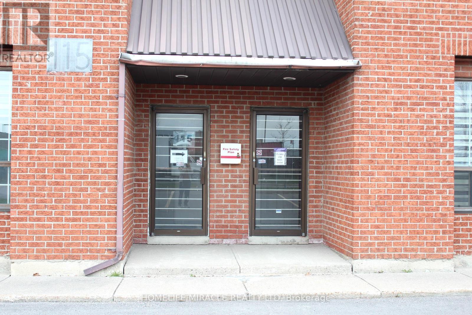115 Select Avenue, Toronto, Ontario  M1V 4A5 - Photo 2 - E12312985
