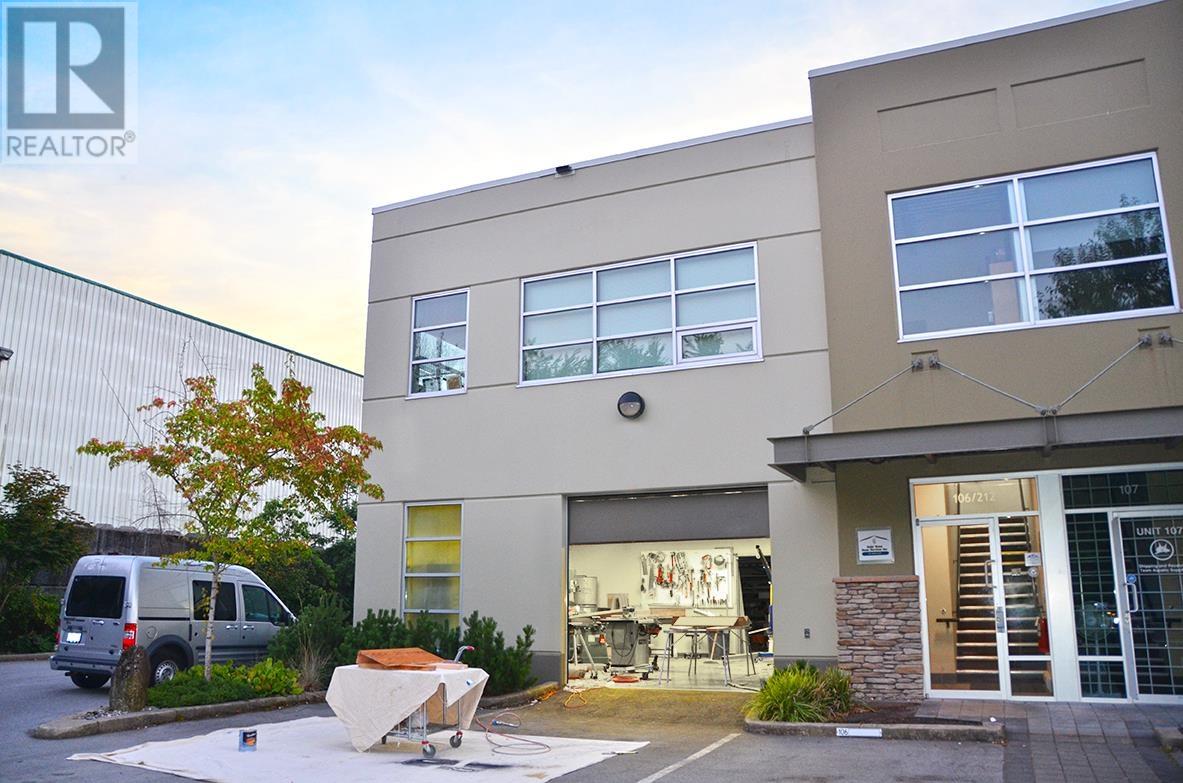 106 106a-2411 Dollarton Highway, North Vancouver, British Columbia  V7H 0A3 - Photo 2 - C8070371