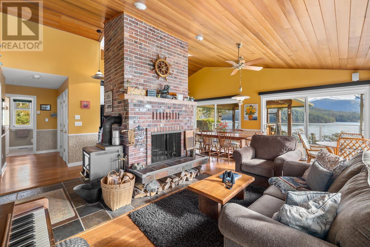 724 The Grove Road, Gambier Island, British Columbia  V0N 1V0 - Photo 11 - R3031627