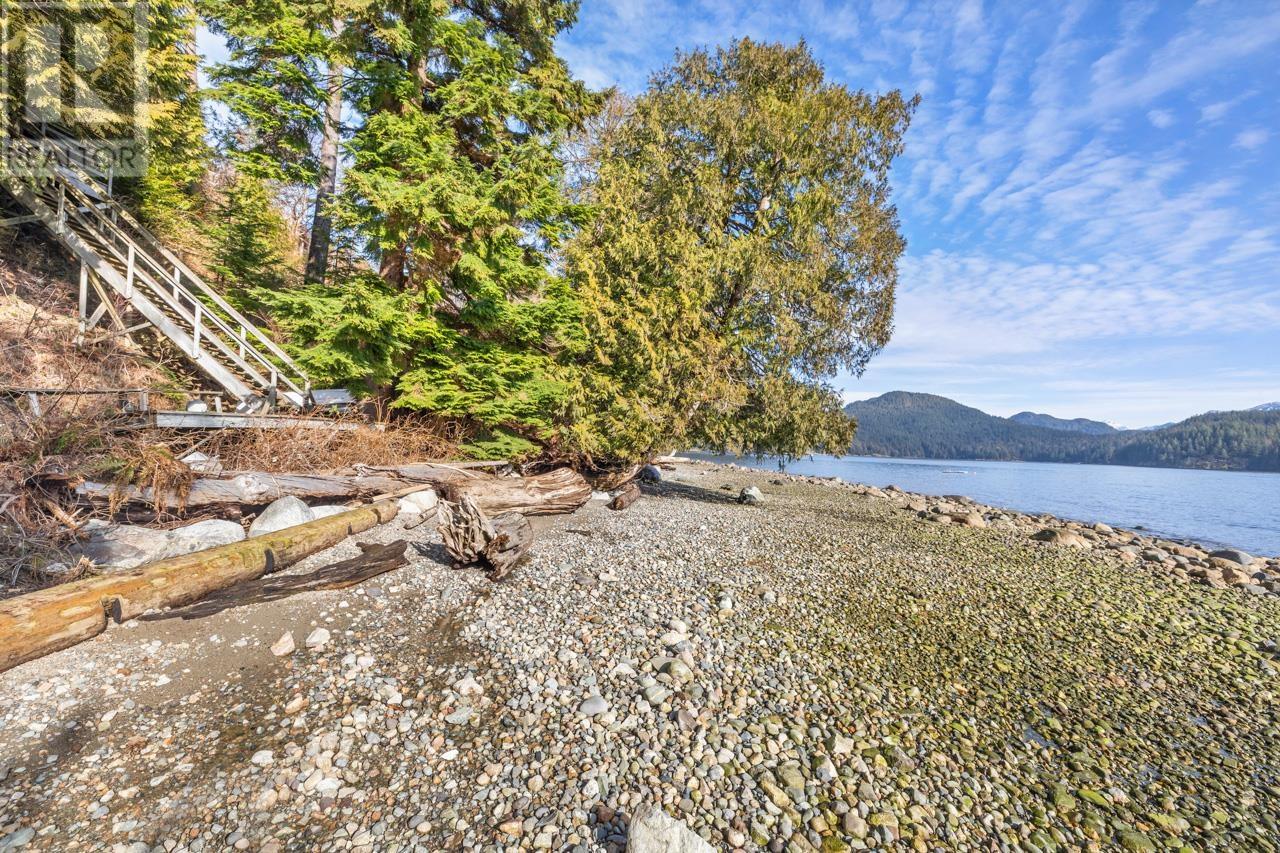 724 The Grove Road, Gambier Island, British Columbia  V0N 1V0 - Photo 39 - R3031627