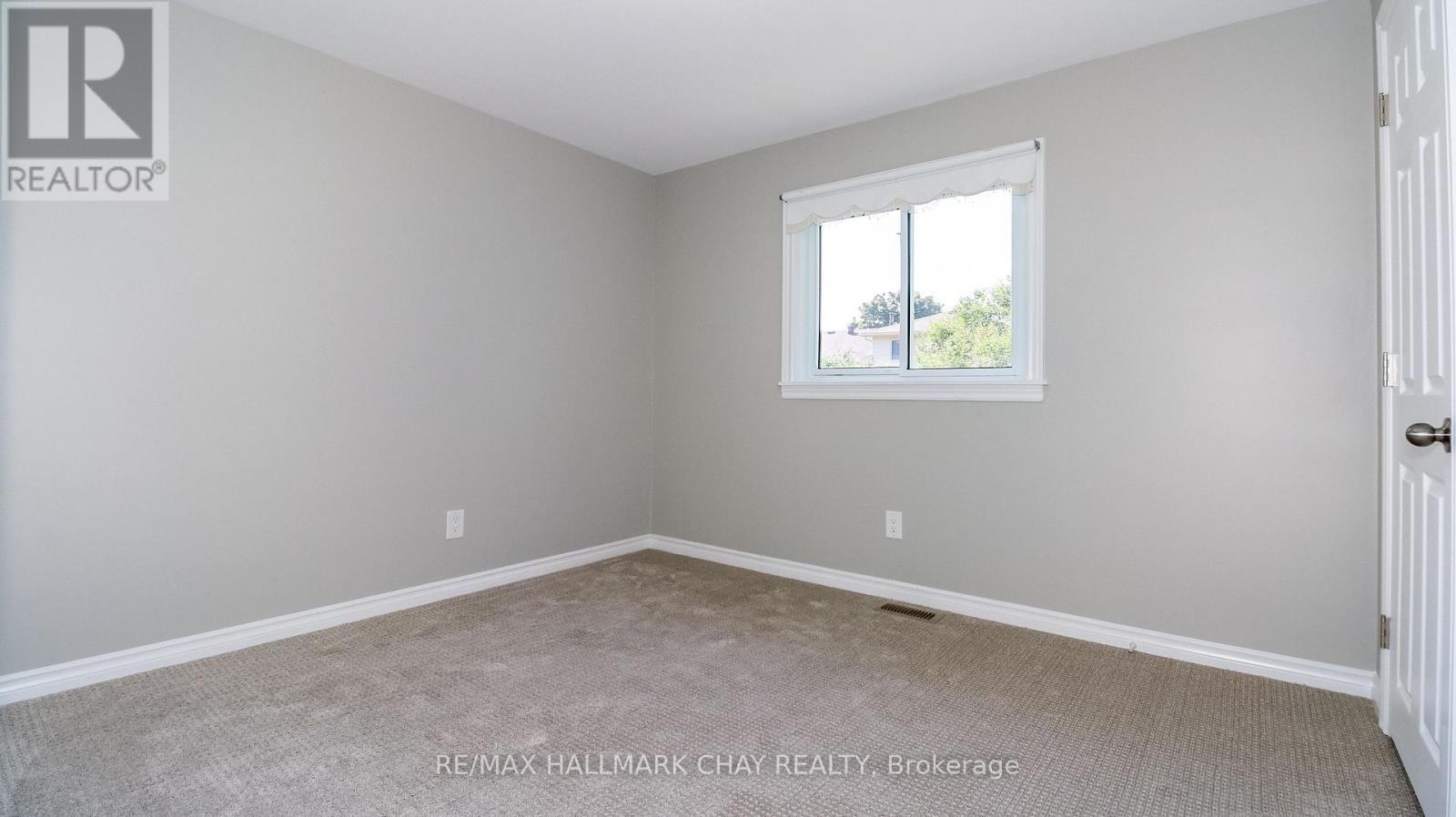 71 Briar Road, Barrie, Ontario  L4N 3M5 - Photo 16 - S12312920