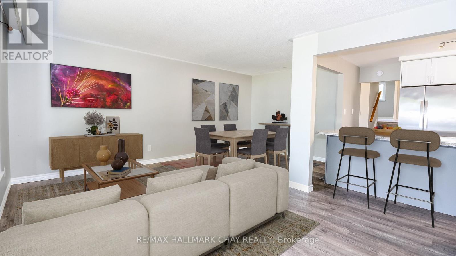 71 Briar Road, Barrie, Ontario  L4N 3M5 - Photo 4 - S12312920