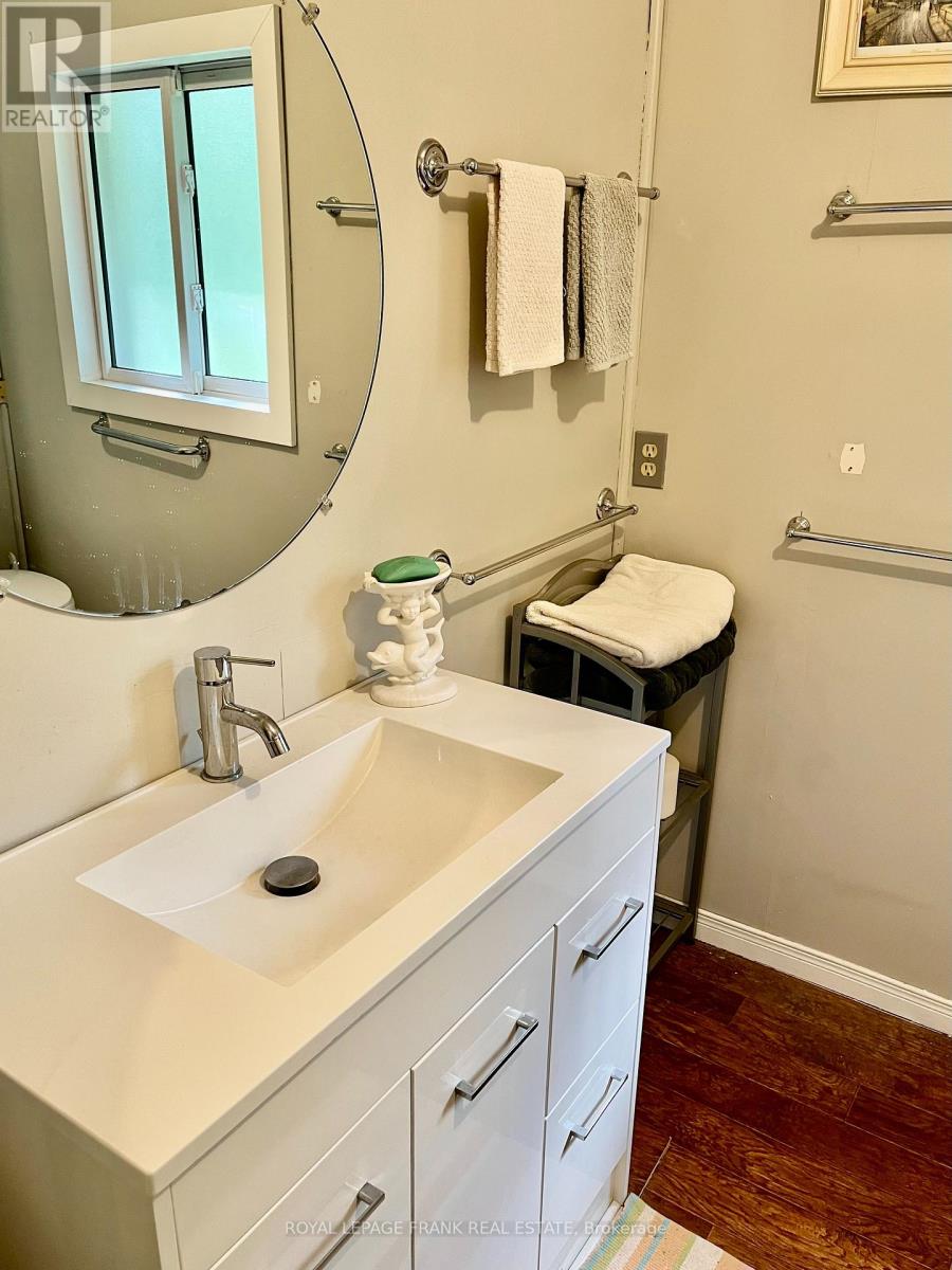 269 Siddon Lake Place, Faraday, Ontario  K0L 1C0 - Photo 19 - X12311863