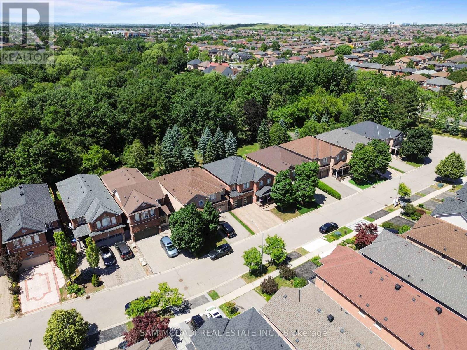 Property at 1541 PORTSMOUTH PLACE image 3