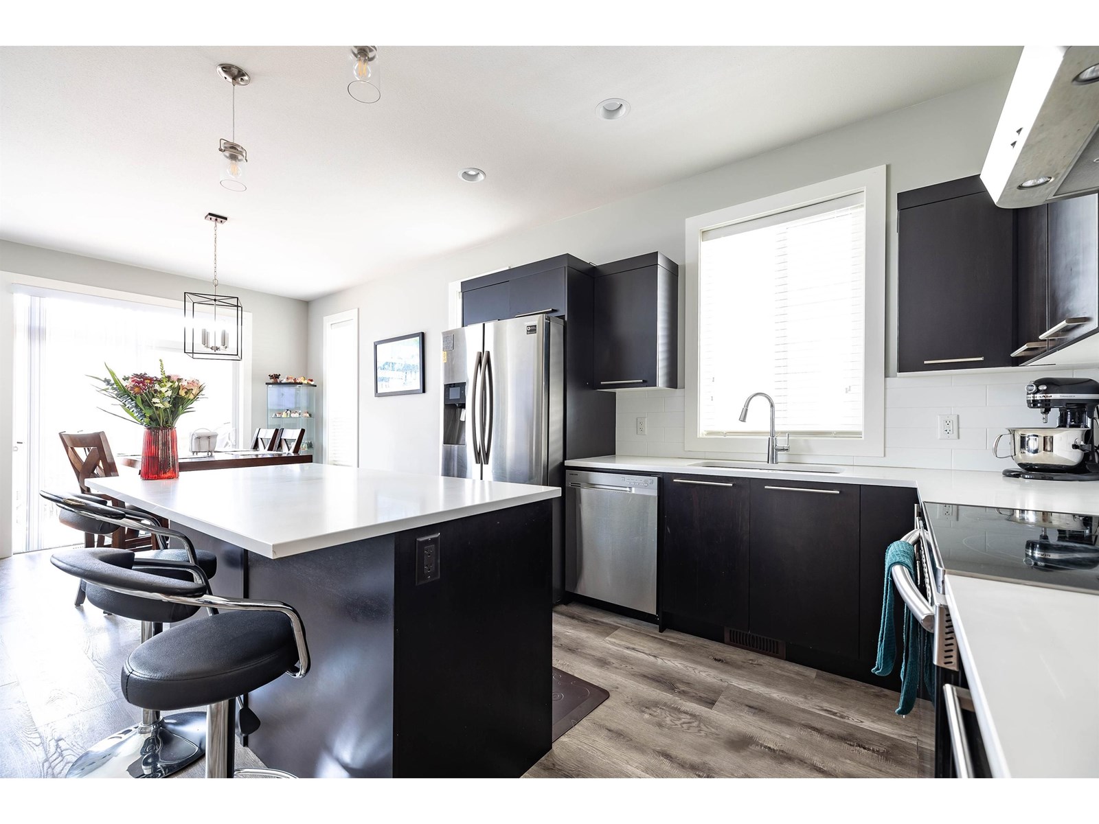 Property at 32574 ROSS DRIVE image 4