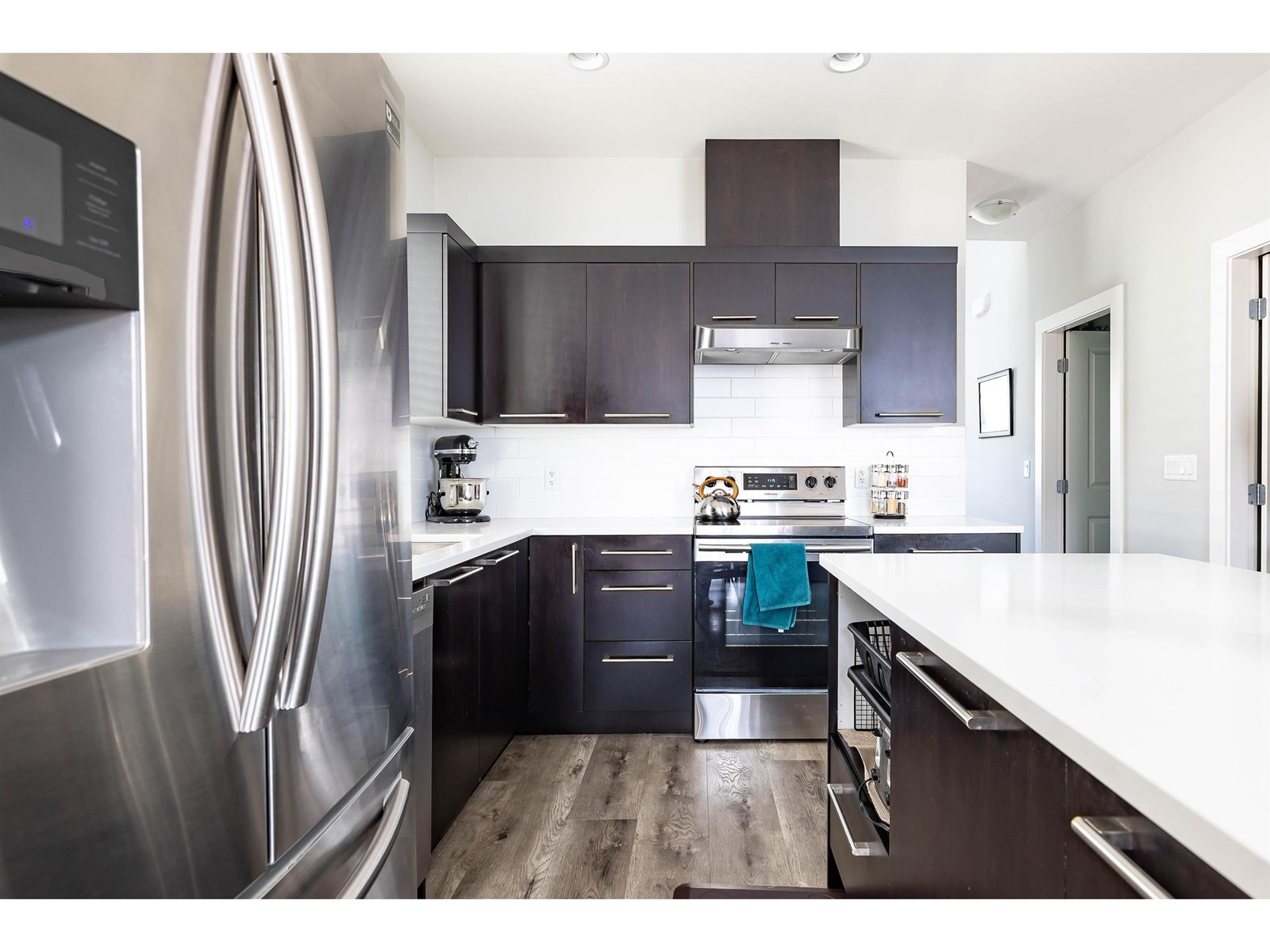 Property at 32574 ROSS DRIVE image 3