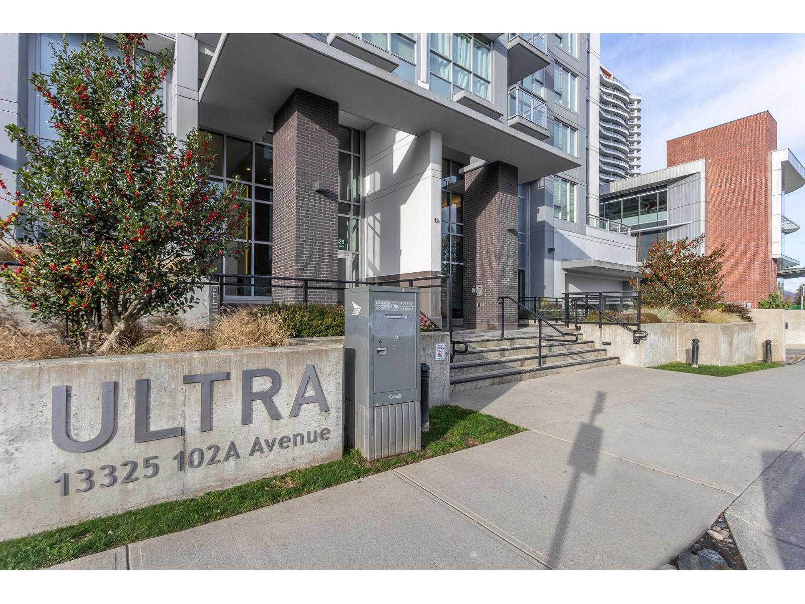 3103 13325 102a Avenue, Surrey, British Columbia  V3T 0J5 - Photo 3 - R3022394