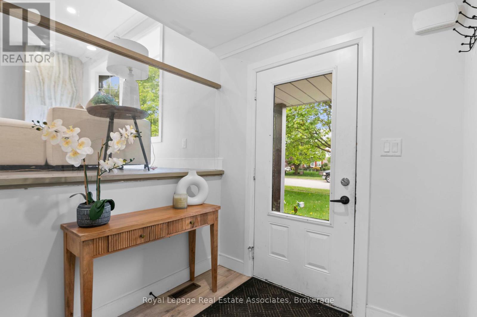 Property at 1236 AVONLEA ROAD image 5