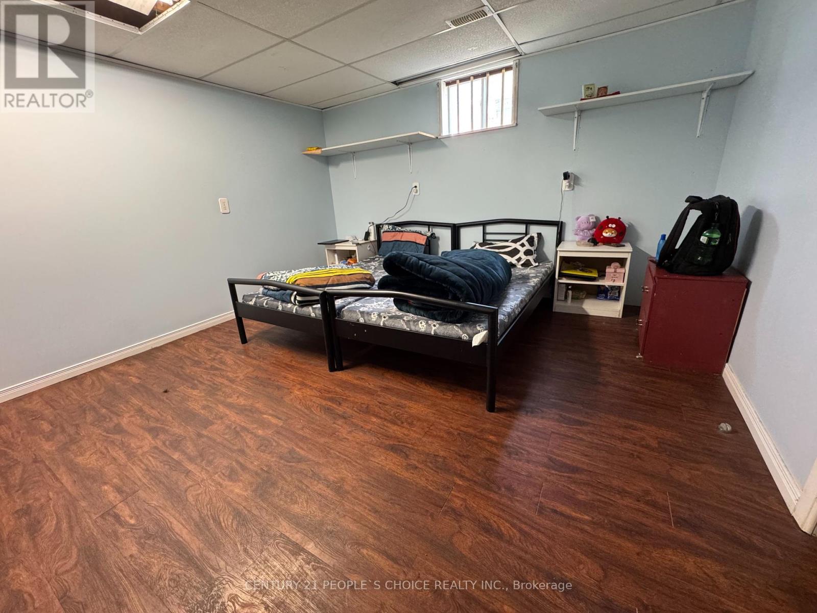57 Sinclair Street, Belleville, Ontario  K8P 3S7 - Photo 11 - X12313024
