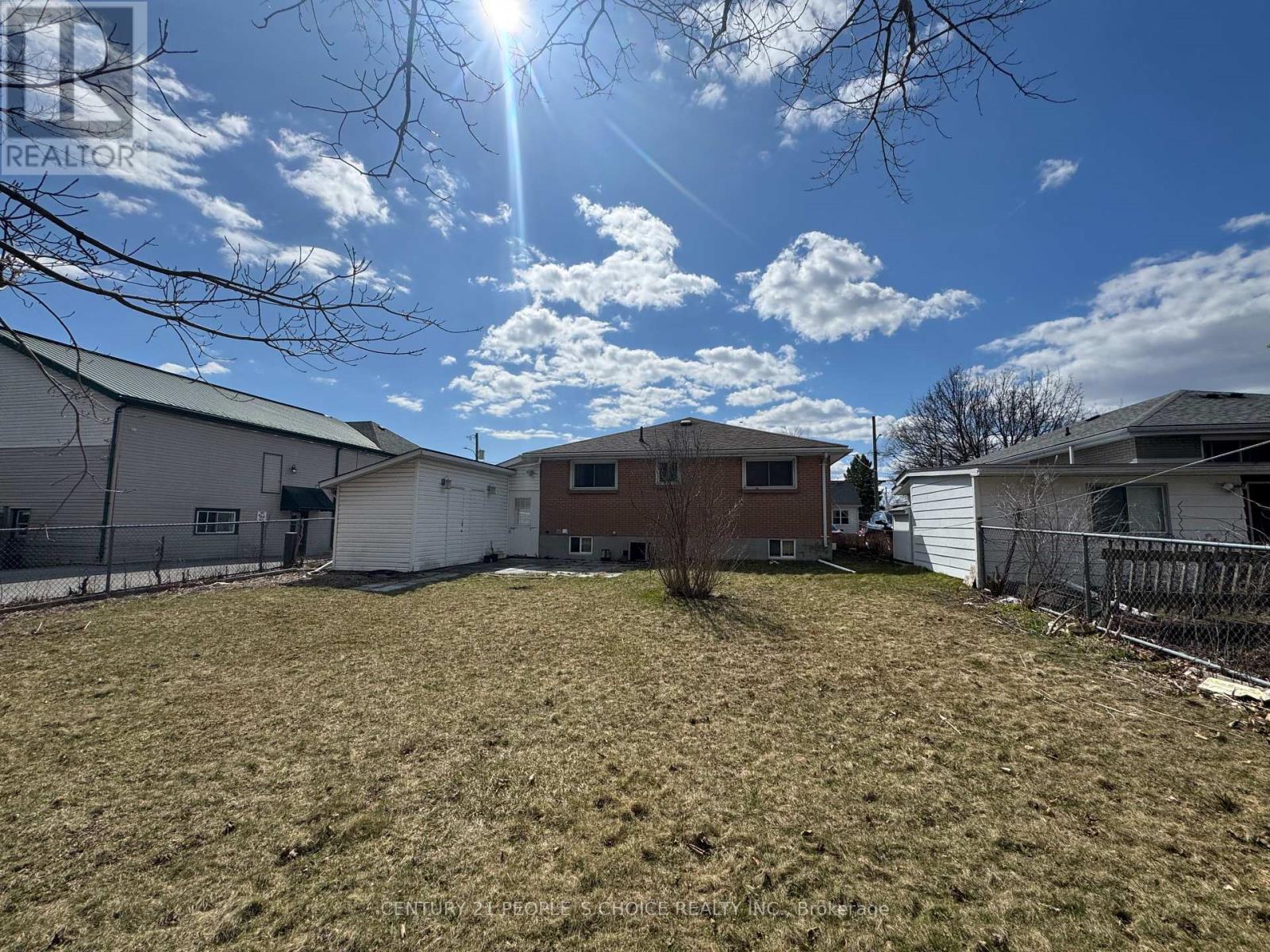 57 Sinclair Street, Belleville, Ontario  K8P 3S7 - Photo 14 - X12313024