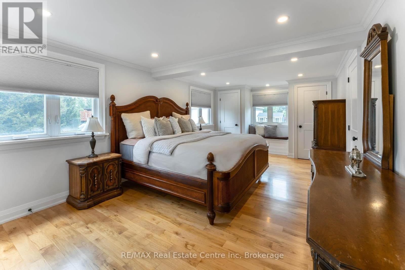 3988 Hwy 6 Highway, Puslinch, Ontario N0B 2J0 - Photo 18 - X12235464