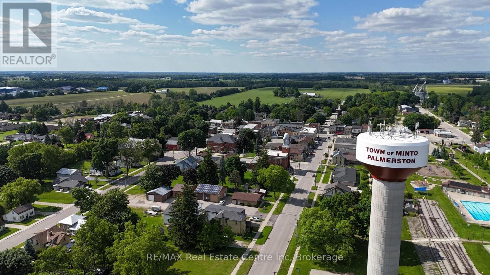 206 Bridge Crescent, Minto, Ontario  N0G 2P0 - Photo 18 - X12075893