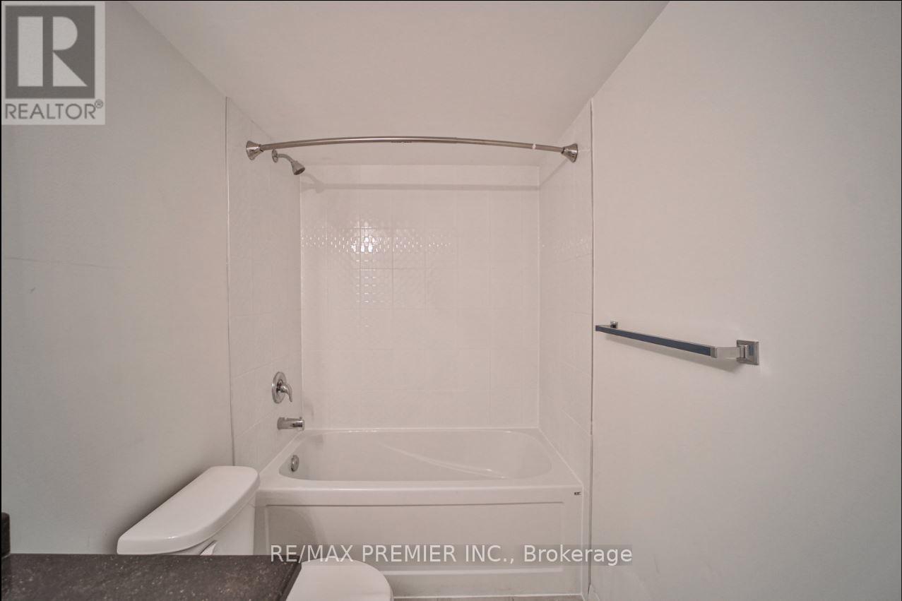 30a Lookout Drive, Clarington, Ontario  L1C 7G2 - Photo 21 - E12312778
