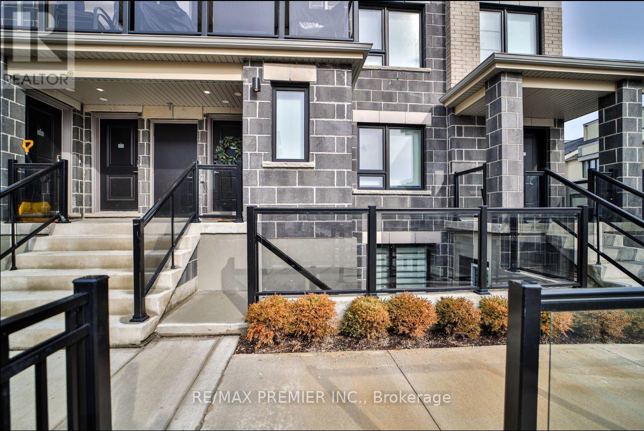 30a Lookout Drive, Clarington, Ontario  L1C 7G2 - Photo 4 - E12312778