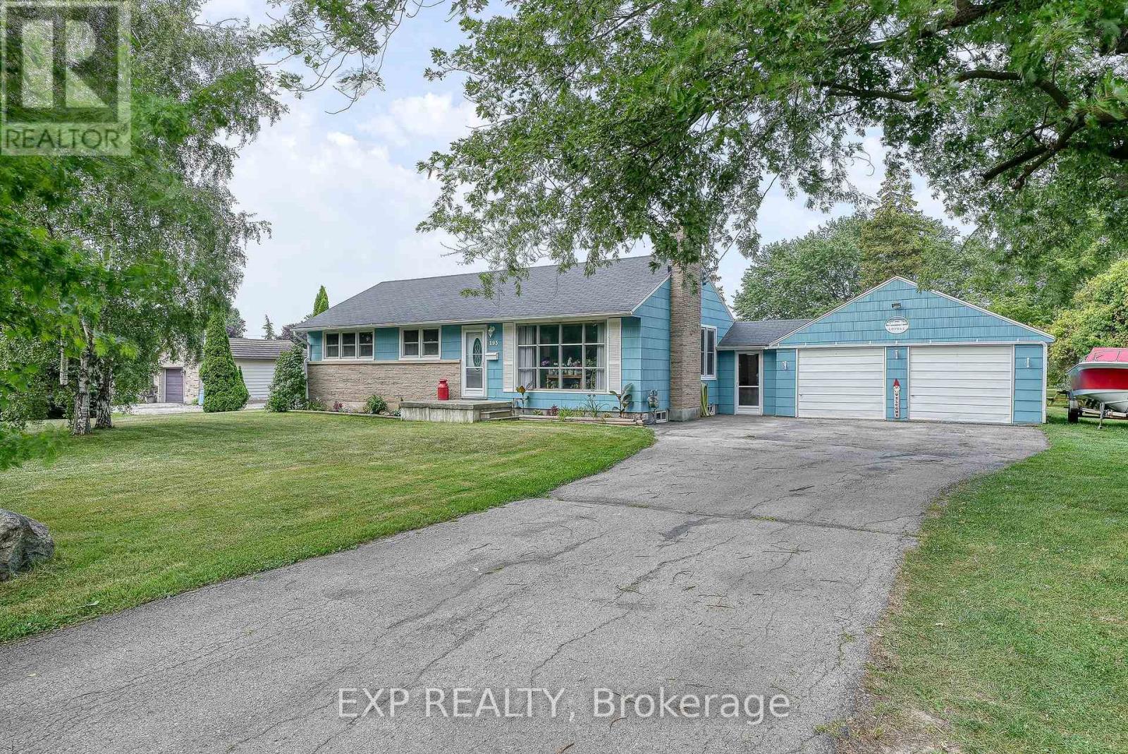 193 Centennial Avenue S, Central Elgin, Ontario  N5R 5B3 - Photo 2 - X12297842