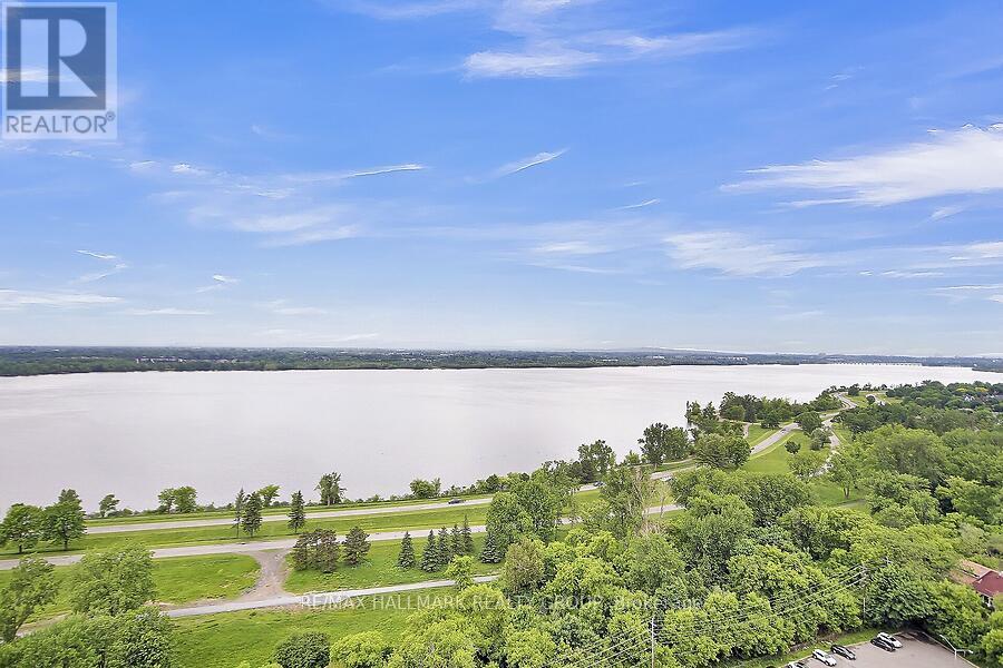 Property at 2201 - 1081 AMBLESIDE AVENUE image 1