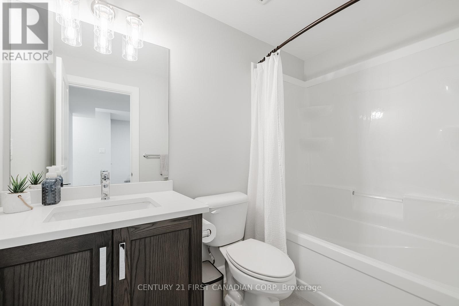 9 - 601 Lions Park Drive, Strathroy-Caradoc, Ontario  N0L 1W0 - Photo 18 - X12313176