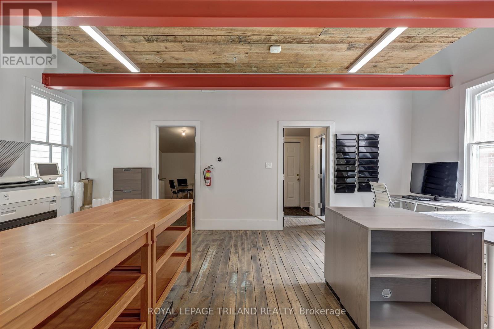 351 Oxford Street E, London East, Ontario  N6A 1V6 - Photo 22 - X12313207