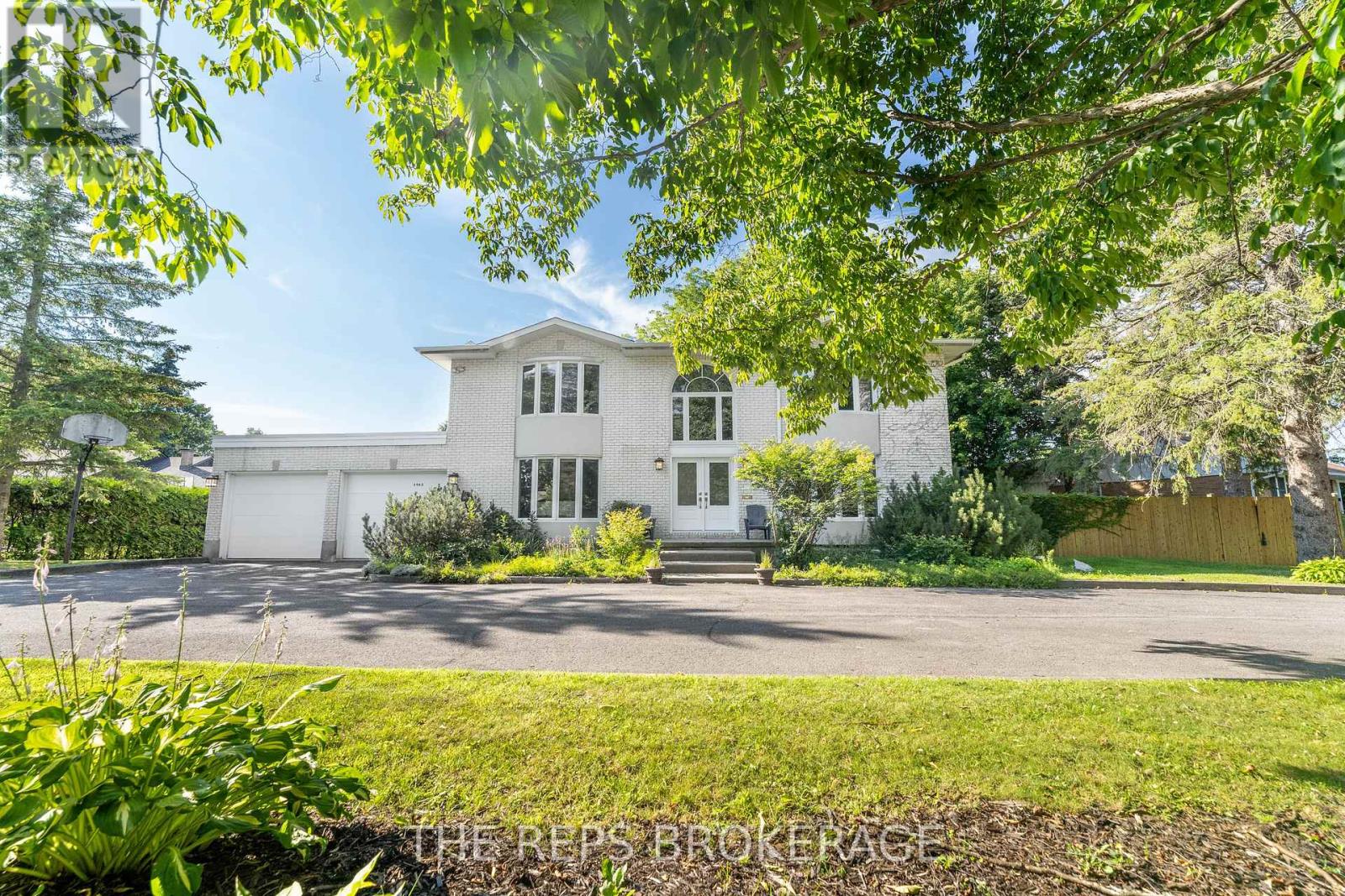 Property at 3062 UPPER OTTERSON PLACE image 3