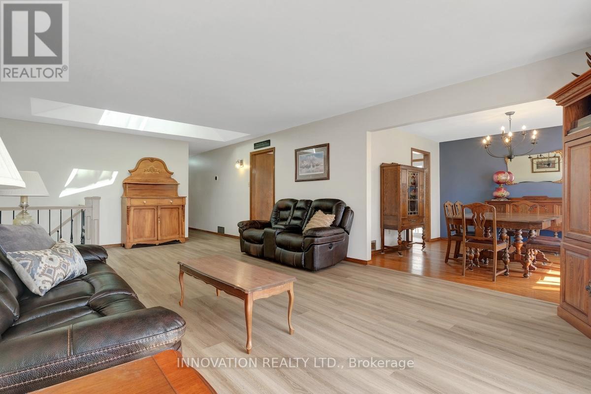 1565 Lindsay Road, North Grenville, Ontario  K0G 1S0 - Photo 11 - X12313126