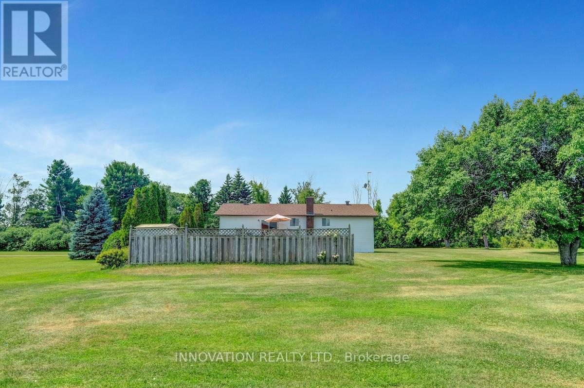 1565 Lindsay Road, North Grenville, Ontario  K0G 1S0 - Photo 36 - X12313126