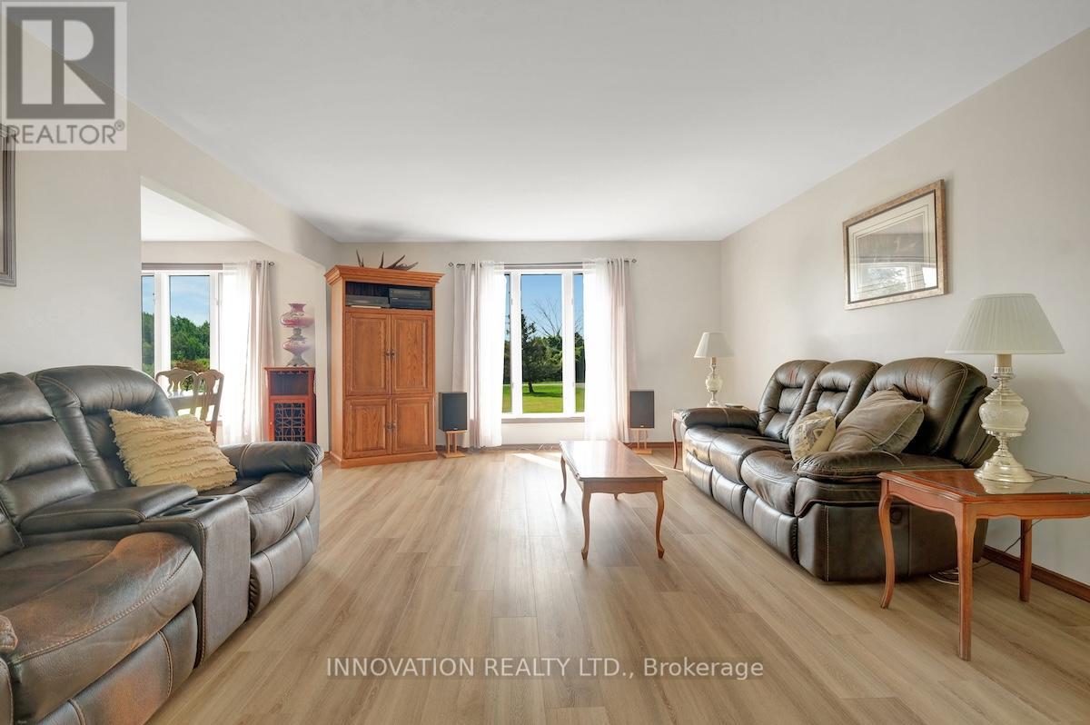 1565 Lindsay Road, North Grenville, Ontario  K0G 1S0 - Photo 9 - X12313126