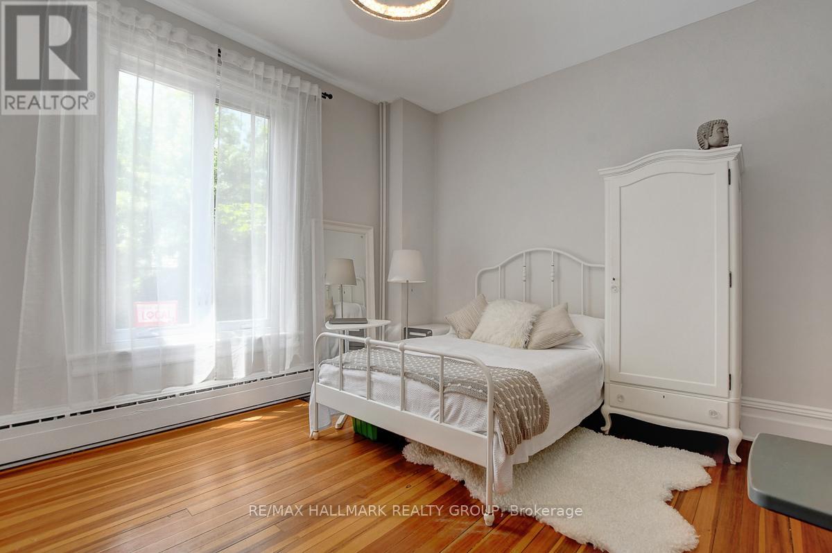120 Strathcona Avenue, Ottawa, Ontario  K1S 1X6 - Photo 14 - X12313204