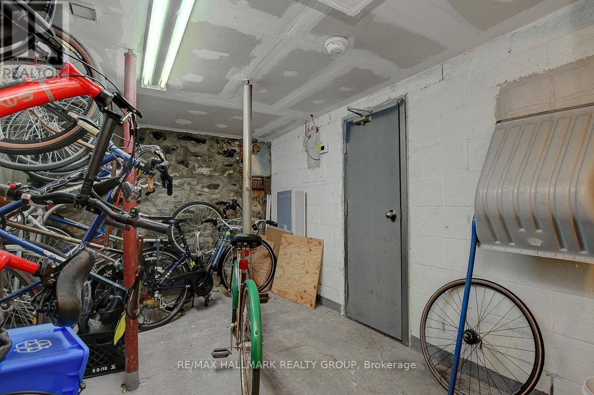 120 Strathcona Avenue, Ottawa, Ontario  K1S 1X6 - Photo 31 - X12313204